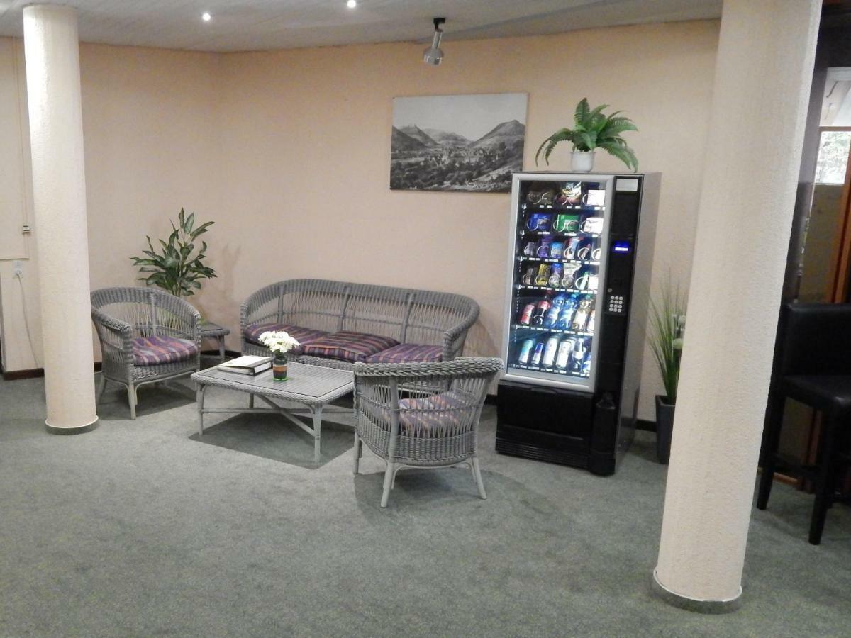 Free Apartment - Bei Den Thermen Bad Urach Eksteriør bilde